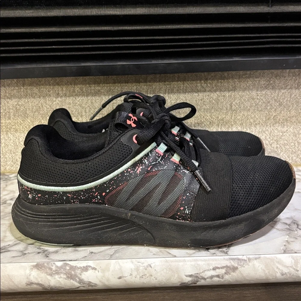 Under‎ Armour Black w multi color accents Breathe Bliss Training Shoe Size 7W - Picture 4 of 8